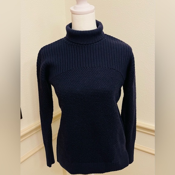 Lululemon Blue Textured Mock Turtleneck Pullover Sweater - Picture 7 of 10